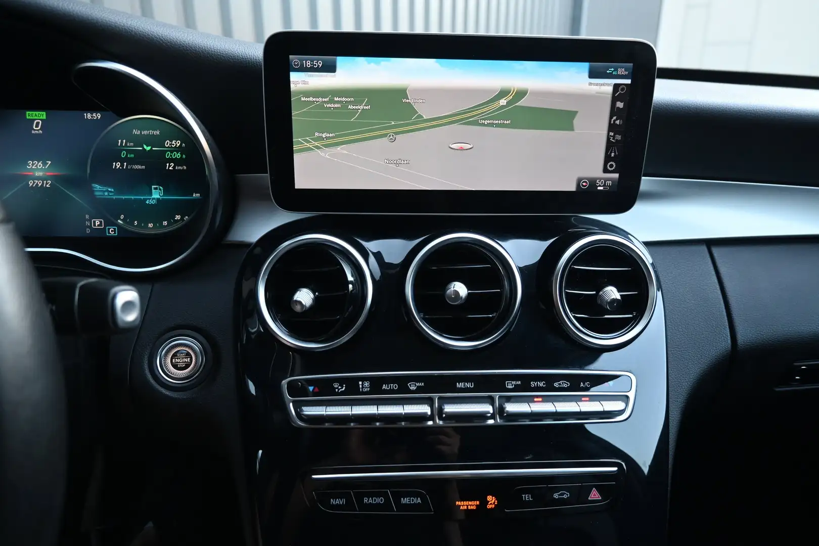 Mercedes-Benz C 200 Automaat Facelift Pano LED Cam CarPlay - Vista 10